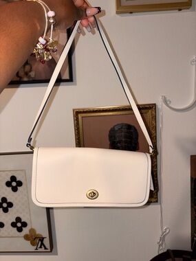 Coach Originals Dinky 1974 Gold Chain Shoulder Bag Chalk
